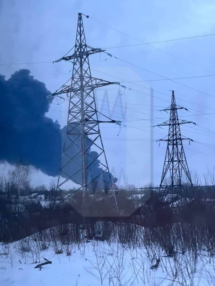 Пожар в руския петролен склад